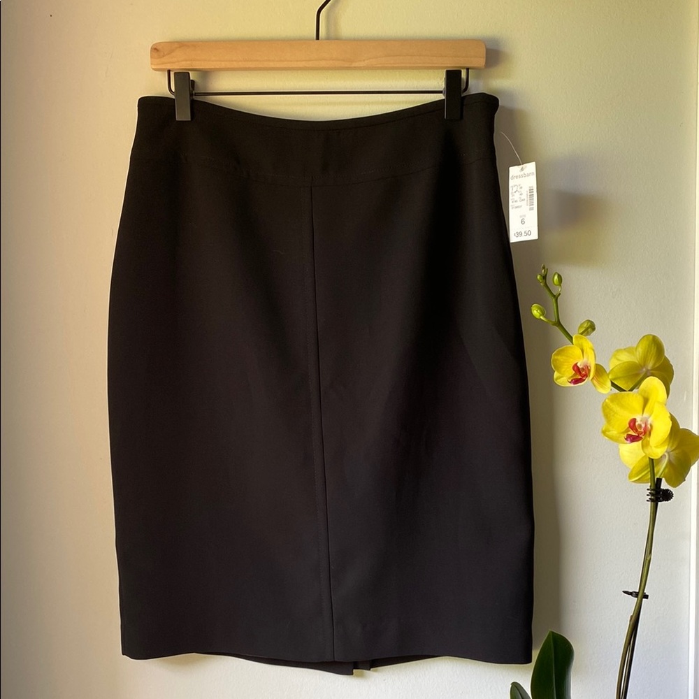 Jones Studio Black Knee-Length Pencil Skirt